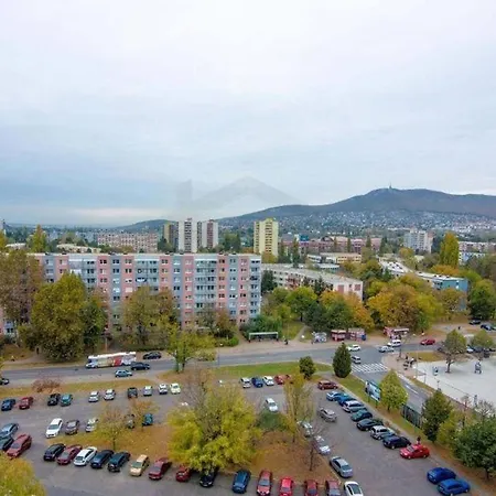 Modern Apartment, Balcony With Charming Overlooking *